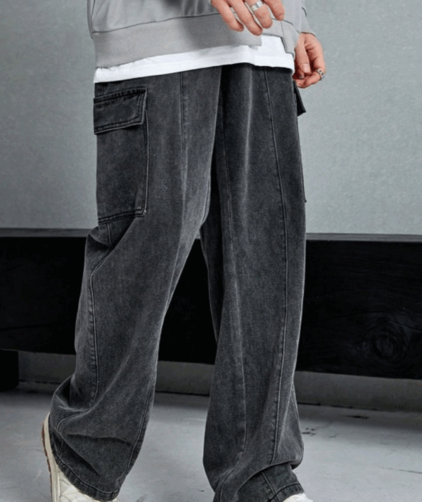 Men Low-Rise Stretchable Cargo Jeans - Image 3